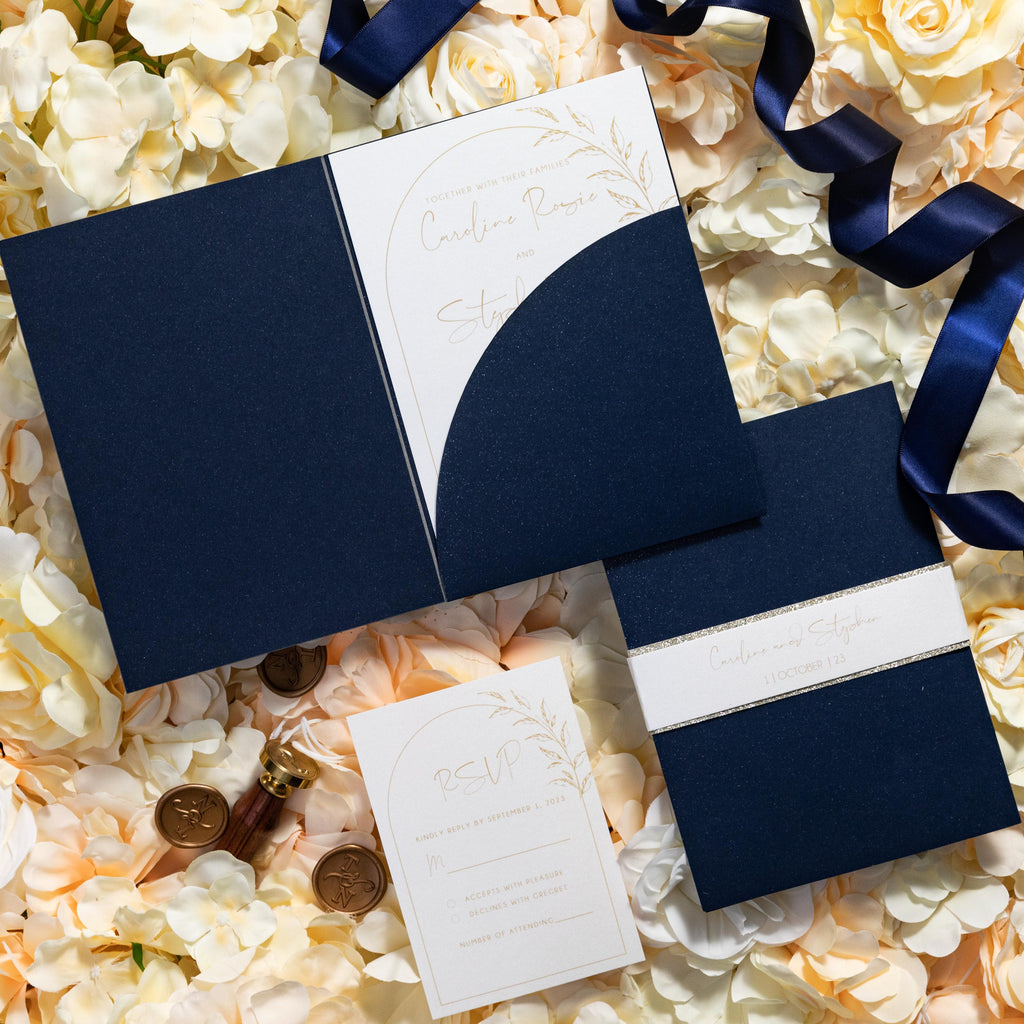 Pocketfold Wedding Invitation in Navy with pampas detailing & matching inserts