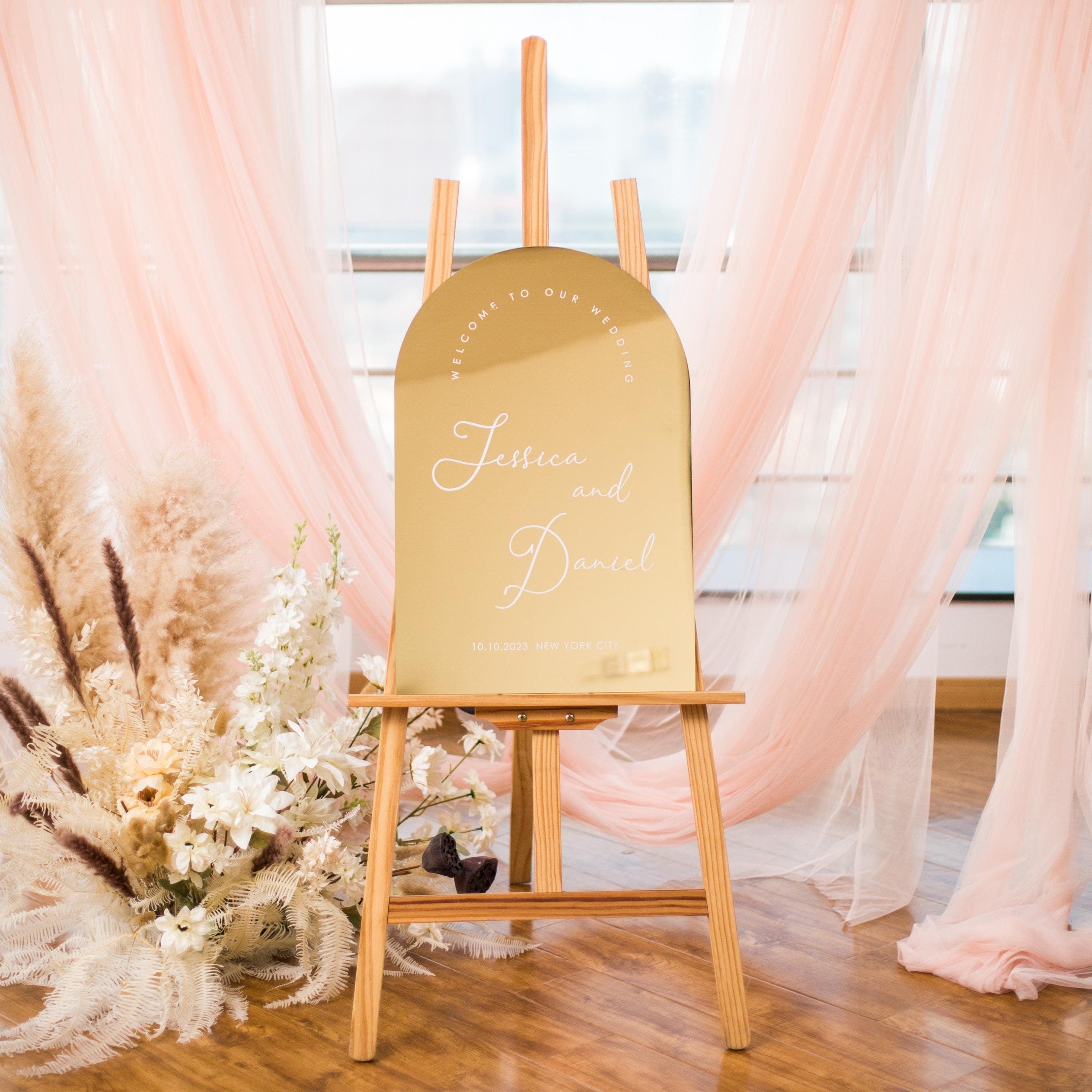 Gold Mirror Acrylic Wedding Welcome Sign | 3D Lettering