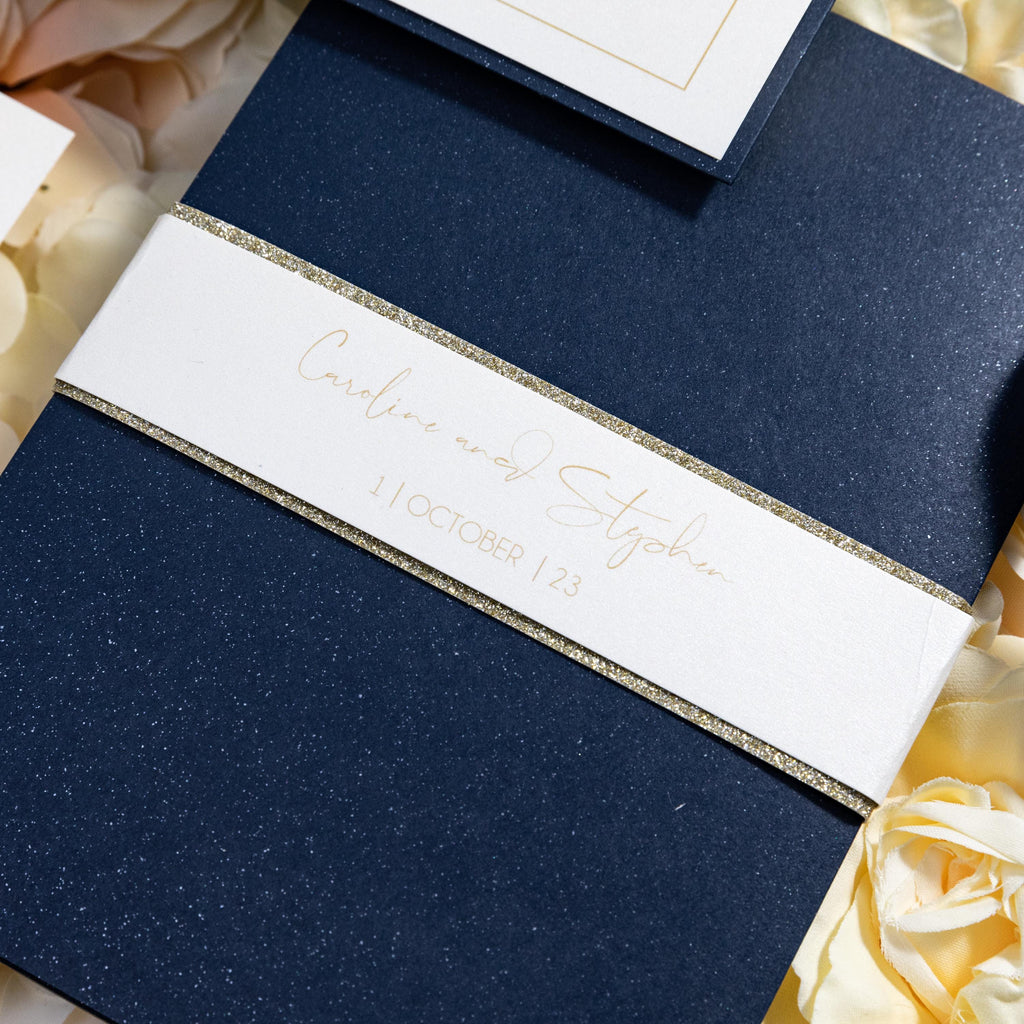 Pocketfold Wedding Invitation in Navy with pampas detailing & matching inserts