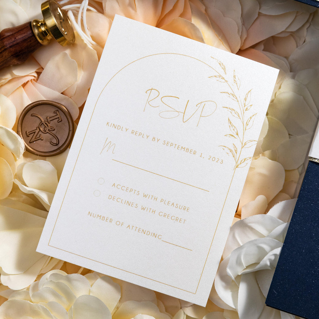 Pocketfold Wedding Invitation in Navy with pampas detailing & matching inserts
