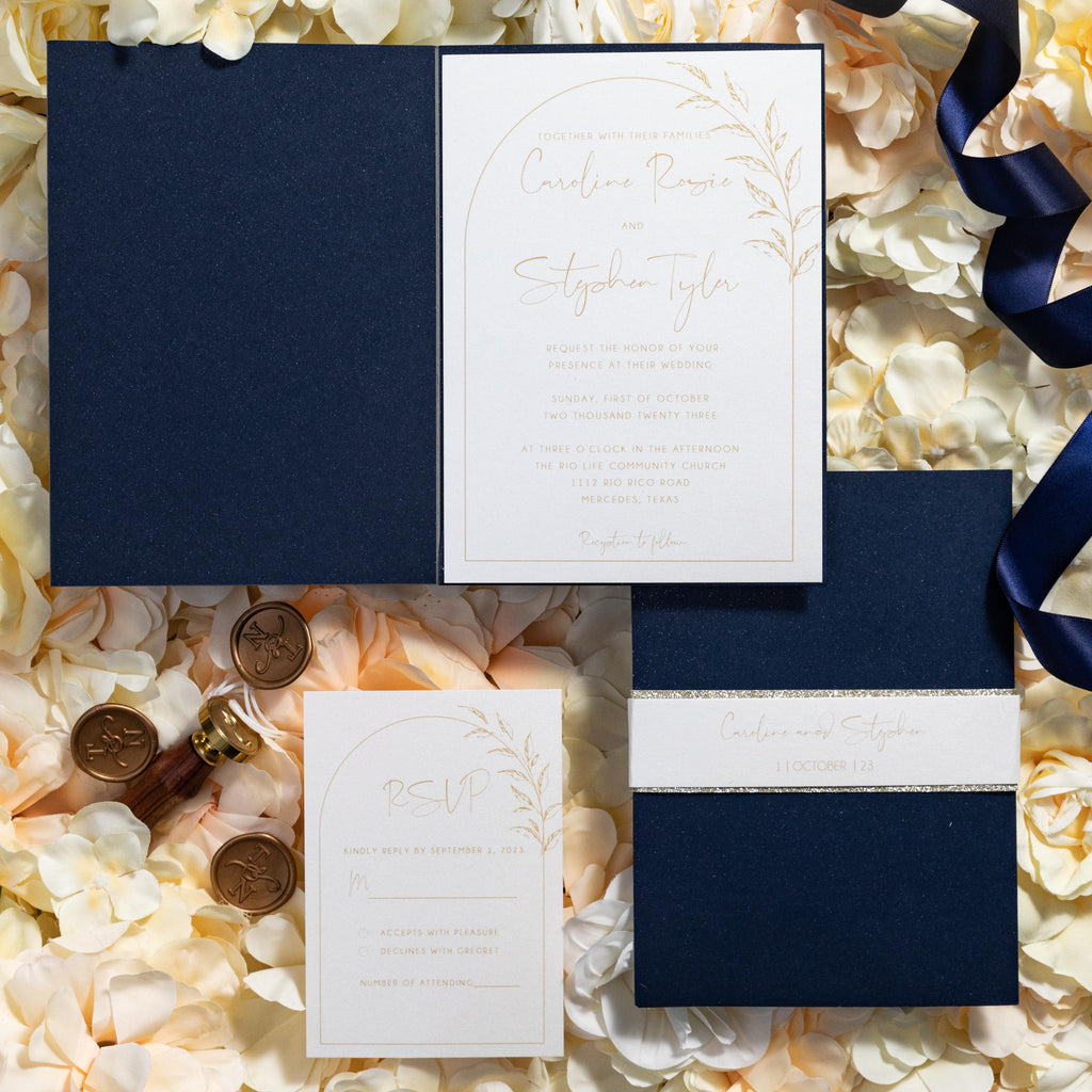 Pocketfold Wedding Invitation in Navy with pampas detailing & matching inserts